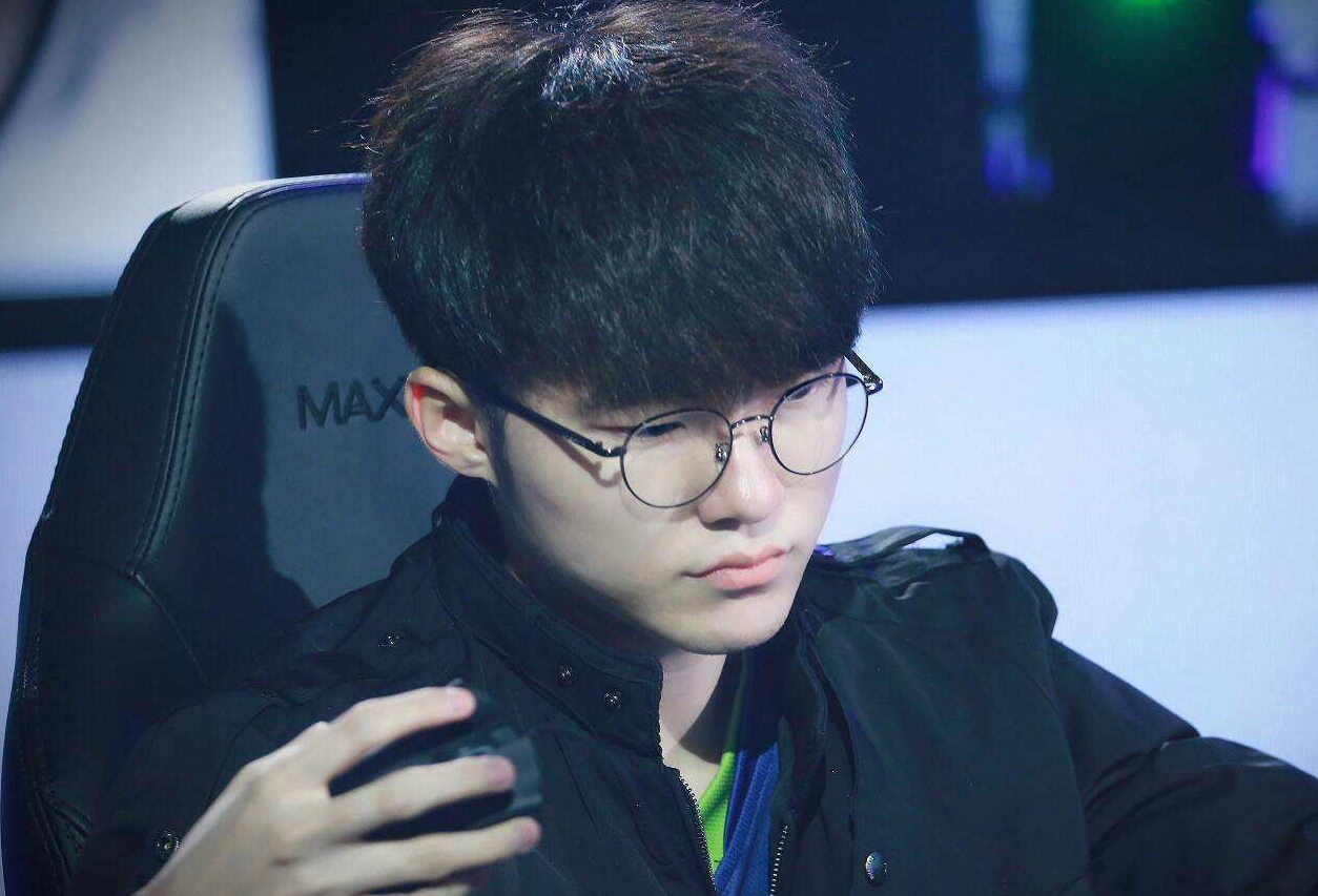 赛与世界杯 赛与世界杯