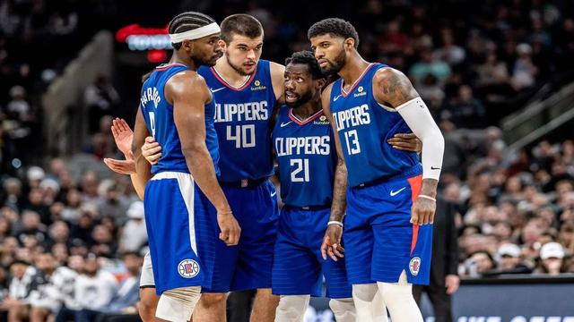 攻守均衡 攻守均衡